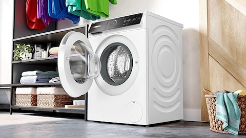 Bosch Series 8 Free-Standing Washing Machine, Front Loader 9 kg 1400 rpm, Programmable, LED-display, EcoSilence Drive, Home Connect - Remote Monitoring and Control, White, WGB244A0GC