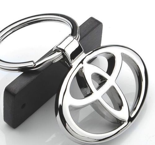 Buy Toyota Logo Metal Key Chain Car keychain Keyring 1 Pcs Online ...