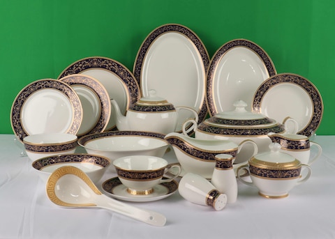 XIANGYU Dinner Set Porcelain Gold, 115pcs tea set; 10&#39;5 flat plate- (12) , 8&#39; soup plate- (12) 8&#39; flat plate- (12), 7&#39;5 flat plate- (12) 6&#39; salad bowl- (12), &#39;tea pot (1set)- (2) Tea cup/Saucer(12set)