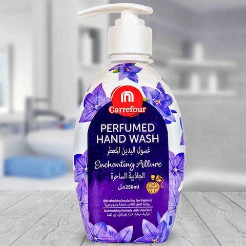 Carrefour Enchanting Allure Perfumed Handwash Purple 250ml