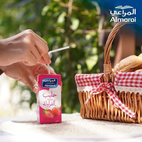 Almarai UHT Strawberry Flavoured Milk 200ml Pack of 6