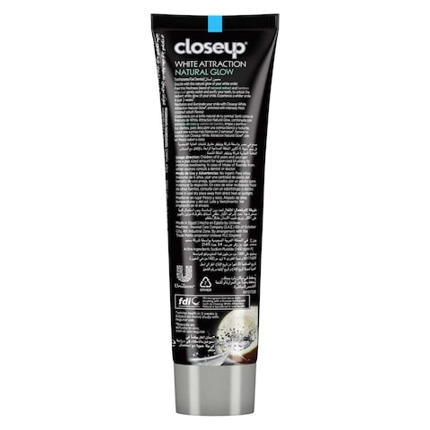 Closeup White Attraction Toothpaste Natural Glow - Coconut Extract and Bamboo Charcoal - 75 Ml