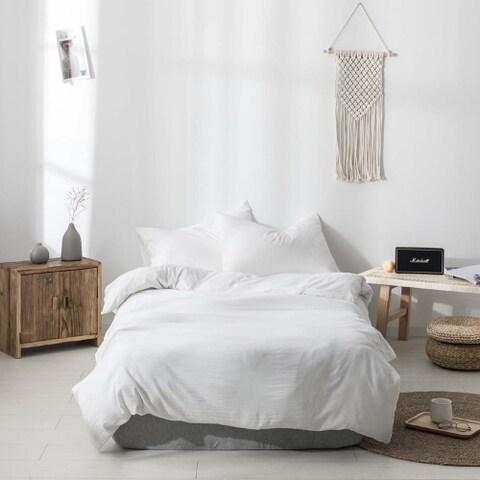 Luna Home Premium Single Size 4 Pieces Bedding Set Without Filler, Plain White Color