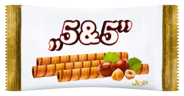 Jiola 5&amp;5 Wafer Rolls With Chocolate &amp; Hazelnut - 5 Pieces
