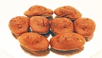 Buy Madeleine Cake With Chocolate 8 Pieces in Kuwait