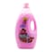 Velveta Bouquet Fabric Softener 2L.