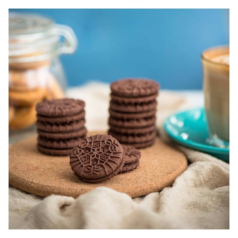 Julie&#39;s Chocolate More Sandwich Cookies 352g