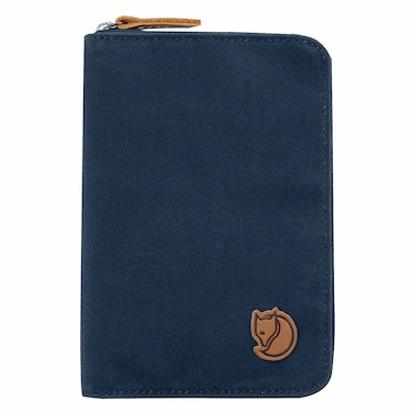 ZOOM PASSPORT COVER BL/275