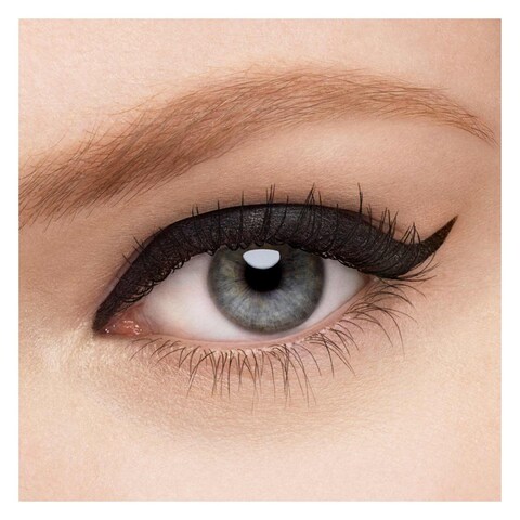 Revlon ColorStay Classic Tip Sharp Line Liquid Eye Pen Eyeliner Blackest Black