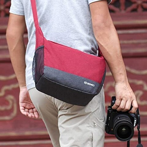 Benro Fsm30Red Freeshoot Messenger Professional Camera Bag Light Gray, Camera Case Compatible For Sony Canon Nikon Camera And Lenses