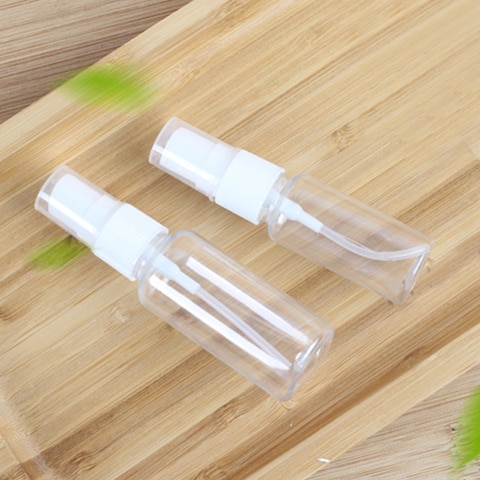 عام-4 حزمة 30ML رذاذ زجاجات الجميلة ميست شفافة فارغة من البلاستيك زجاجات قابلة لإعادة التعبئة زجاجة رذاذ عطر البخاخة الحاويات للسفر الأساسية