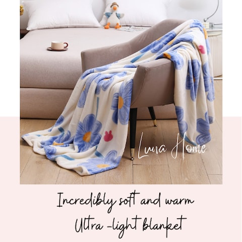 LUNA HOME Fleece Blanket 200*230cm Super Soft Throw Blue Floral Design.