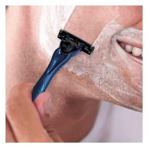 BIC Flex 2  Men&#39;s Disposable Razors pack of 1