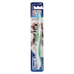 Buy Oral-B Star Wars Junior Manual Toothbrush - 6-12 Years - Soft in Egypt