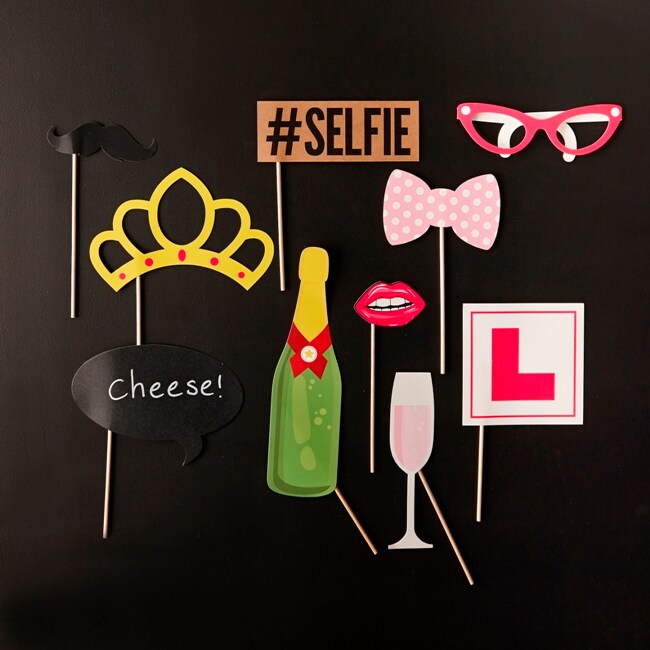 Buy Hen Party Photo Booth Props Online | Carrefour UAE