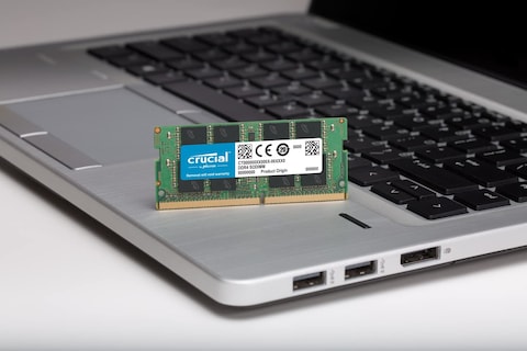 Crucial 8GB DDR4 3200 MT/s (PC4-25600) SODIMM 260-Pin Memory, CT8G4SFRA32A