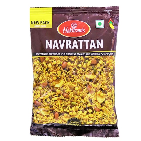 Haldiram&#39;s Navrattan Snacks, 200g