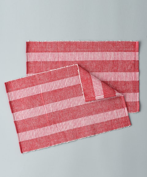 Coral stripe pink place mat