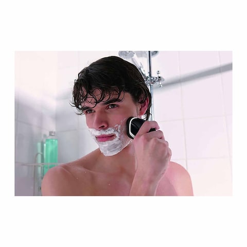 Philips AquaTouch Wet &amp; Dry Electric Shaver For Men - Blue - AT620/14