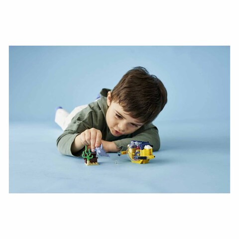 LEGO 60263 OCEAN MINI SUBMARINE