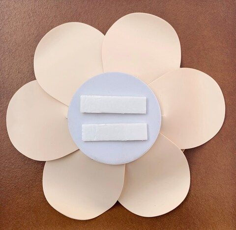 3D Foam Flower Wall D&eacute;cor Beige Color 26x26cm