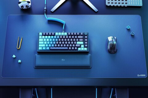 Glorious GPBT Celestial Ice Keycaps - Premium Cherry-Profile 114 Keys Set With Bright Blue &amp; Deep Navy Blue Gradient Design - Durable, Readable, Compatible With GMMK Models &amp; Standard Keyboards